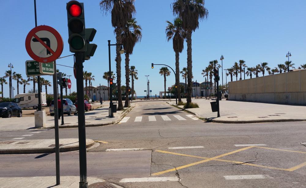 ולנסיה Malvarossa Apartment Near Beach מראה חיצוני תמונה